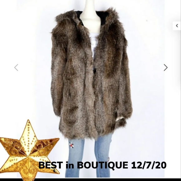 Juicy Couture Jackets & Blazers - 🔥HP🔥Juicy Couture Faux Fur